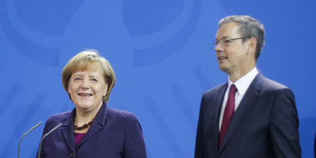 Angela Merkelová a a jej ekonomický poradca Peter Bofinger 