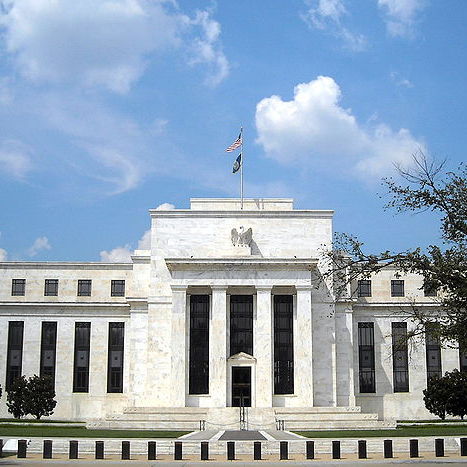 Fed zatiaľ neuvažuje o predaji aktív