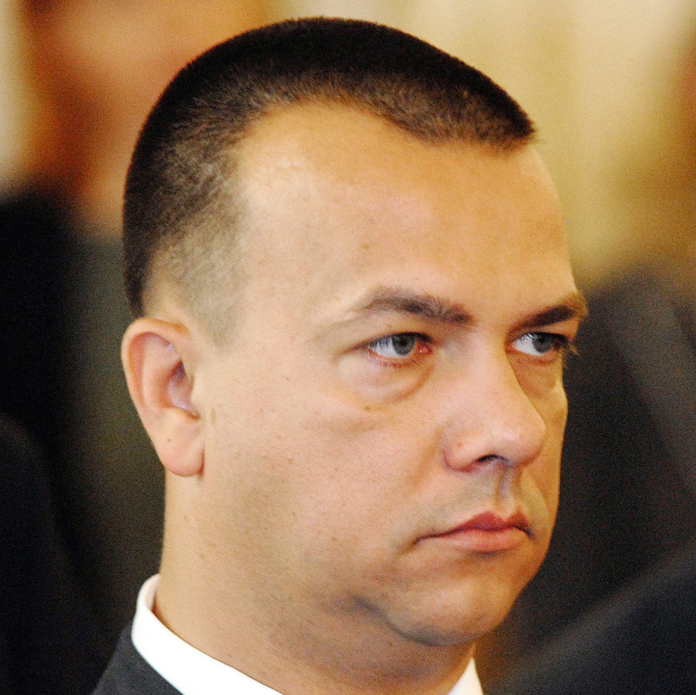 V rezorte hospodárstva je prezamestnanosť, tvrdí Miškov