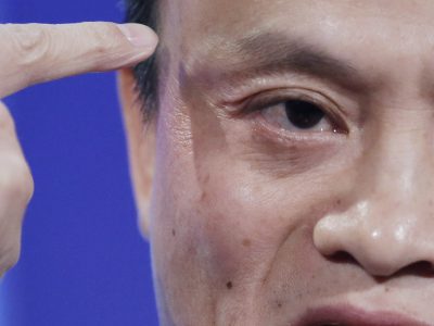 Akcie čínskeho koncernu Alibaba v stredu ráno vyskočili na nové rekordné maximum