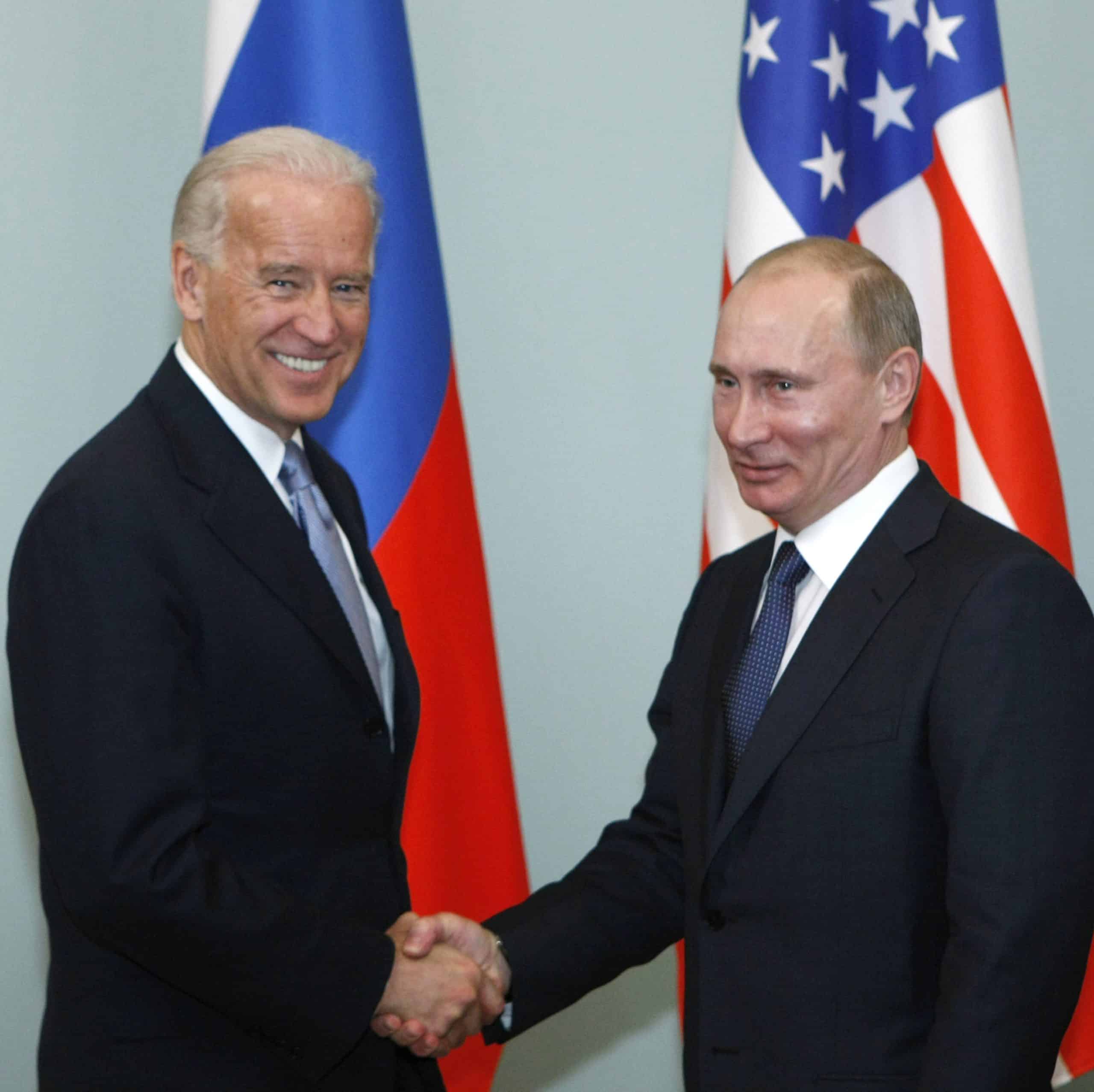 Biden bude brániť Európu: Vzťahy medzi USA a Ruskom by sa jeho víťazstvom zmenili