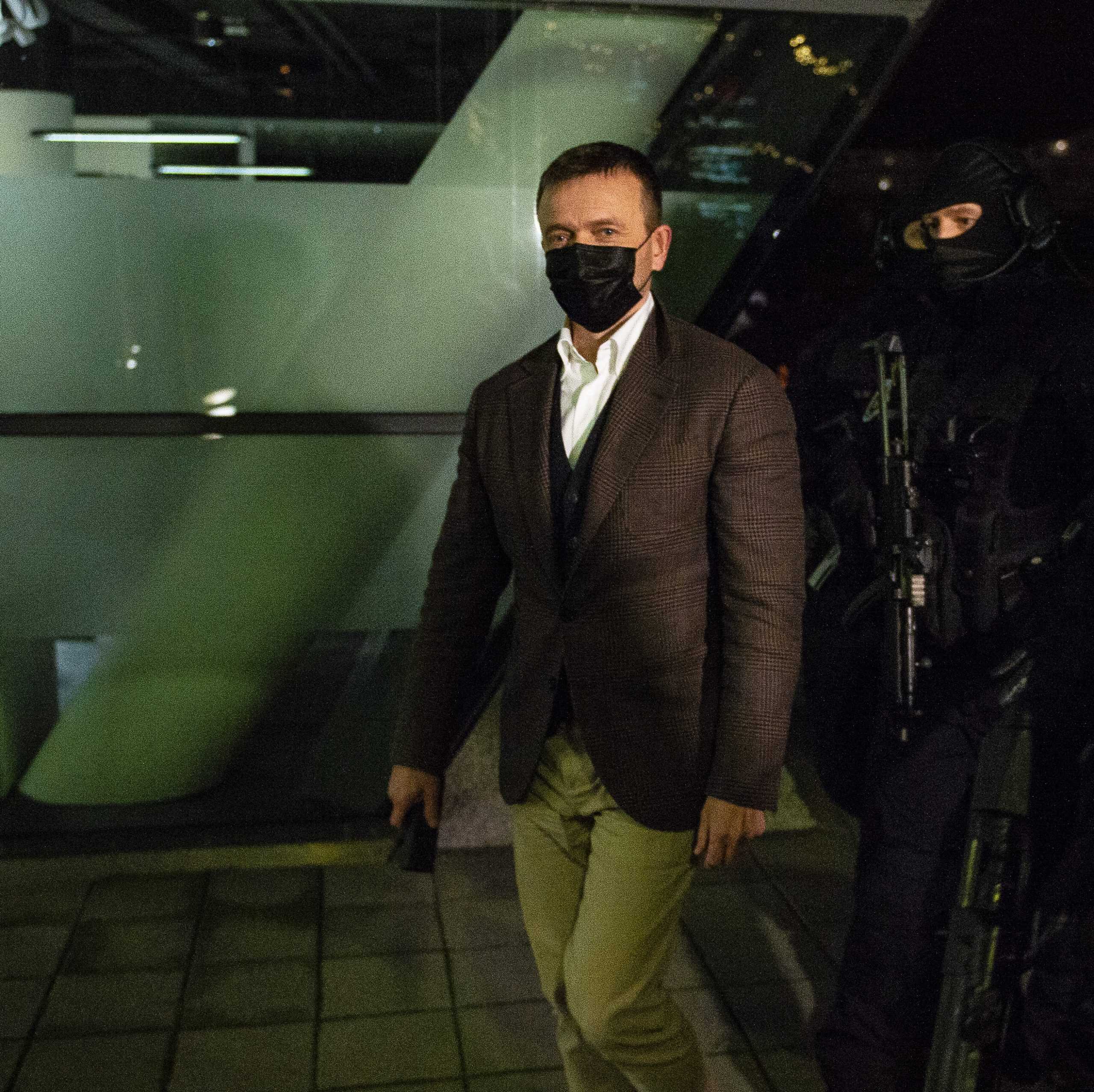 J. Haščák sa vzdáva všetkých výkonných funkcií v Pente, preberá ich I. Child