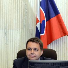 Kažimír avizuje ďalší výpadok príjmov vo výške 350 mil. eur