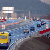 Španieli stavajú diaľnice dvakrát drahšie než Nemci