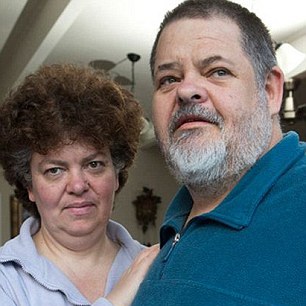 Bez práce, bez peňazí: Príbeh muža, ktorý pre svoju obezitu prišiel o všetko