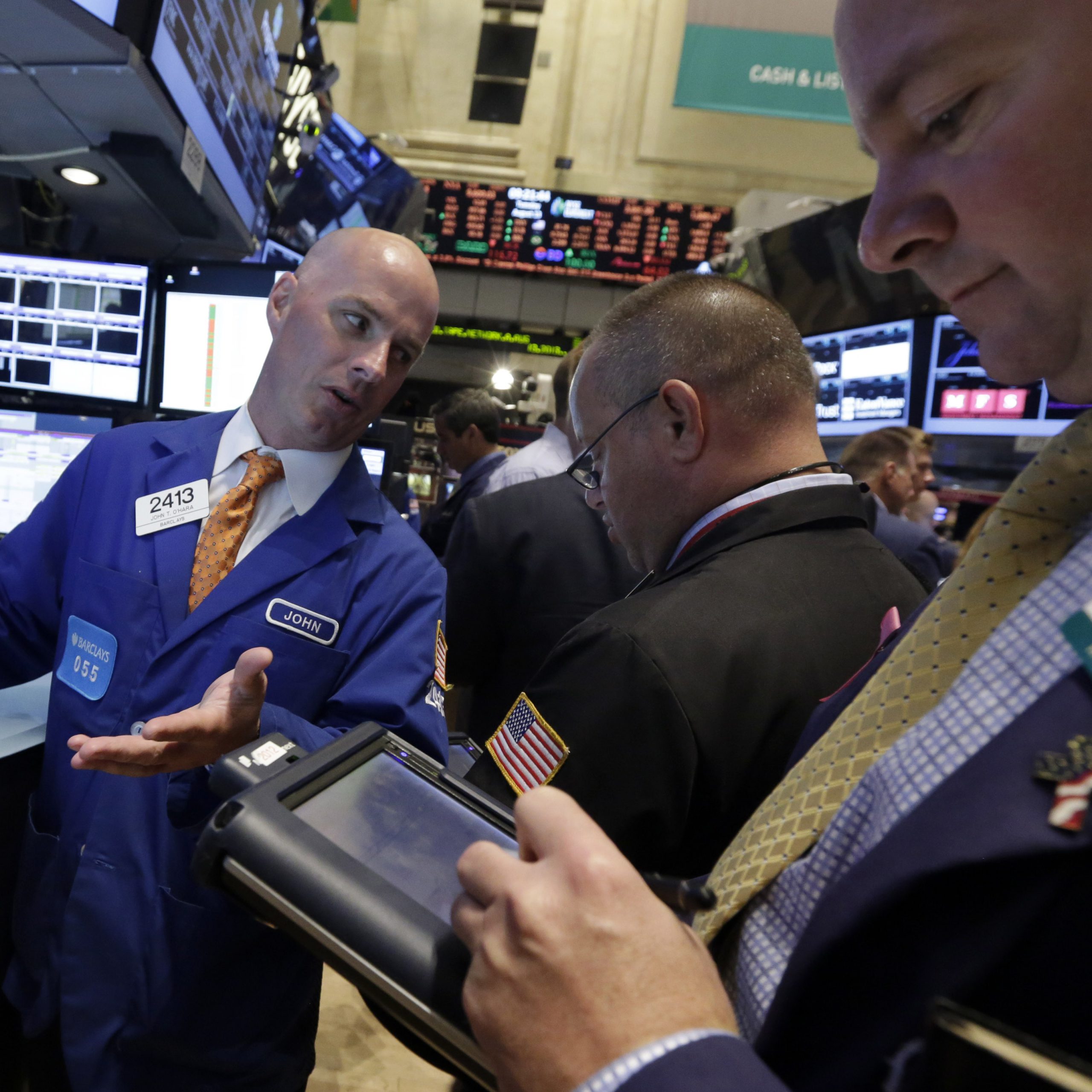 Manipulátorov z Wall Street porážajú roboti