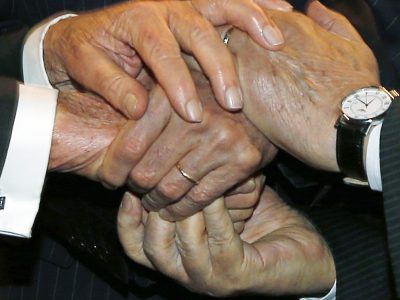 Ťažká ekonomická situácia: Firmy siahajú na zamestnanecké benefity
