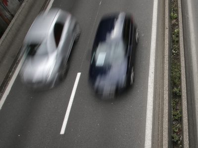 Dopravný priestupok v zahraničí: Po novom mastnú pokutu zaplatíte doma