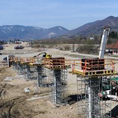 Česi zamietli diaľnicu na Slovensko, chcú viac tunelov