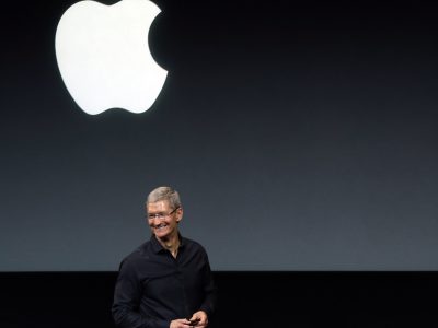 Apple má v hotovosti takmer 160 miliárd dolárov, čo by si za ne mohla kúpiť?