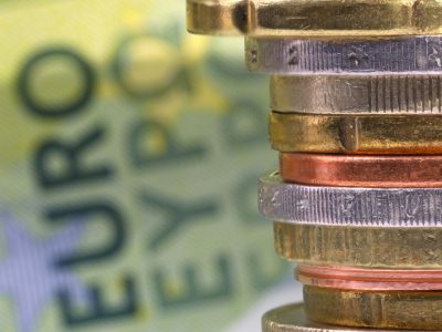 EÚ zaznamenala dopyt vo výške 107 miliárd eur po prvom dlhopise pre fond obnovy