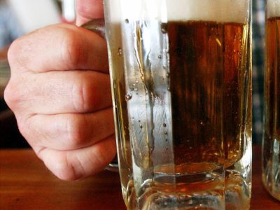 Spotreba piva na Slovensku klesá, ročne ho vypije každý Slovák 139 krígľov