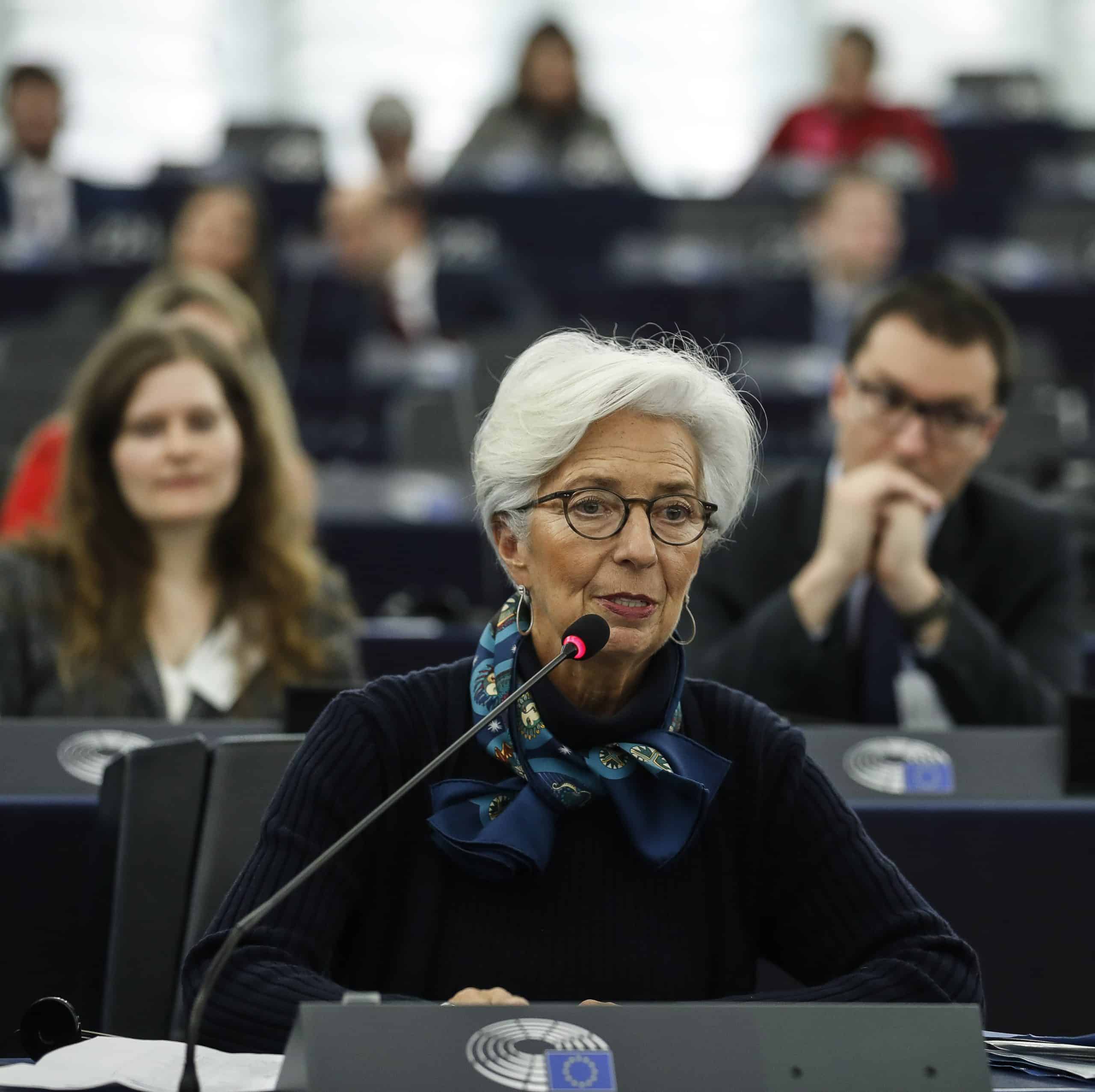 Menová politika centrálnej banky: Komu sa v skutočnosti zodpovedá ECB? 