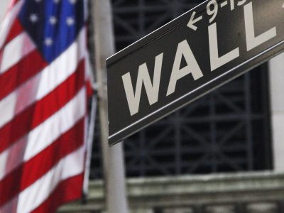 Hľadáte niekoho, koho by ste mohli obviňovať z extrémnych horúčav? Skúste darebákov z Wall Street