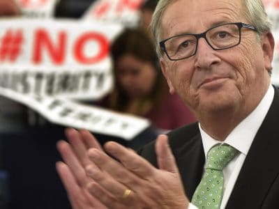 Luxemburská pomoc: Viac ako 300 firiem sa vyhlo plateniu daní, maslo má na hlave údajne firma PWC