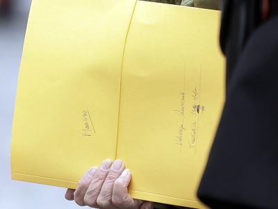Luxembursko zverejní daňové dohody, stačí požiadať
