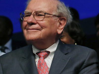 Buffett sa stiahol z veľkých ropných investícií, zo segmentu ale neodchádza