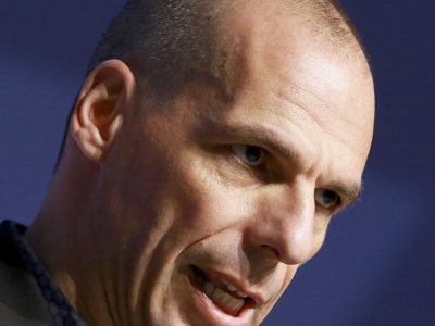Špekulácie v Aténach: Odvolajú ministra financií Varoufakisa?