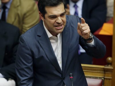 Nočné rokovanie gréckeho parlamentu: Za hlasovalo 229 poslancov, proti bolo len 64