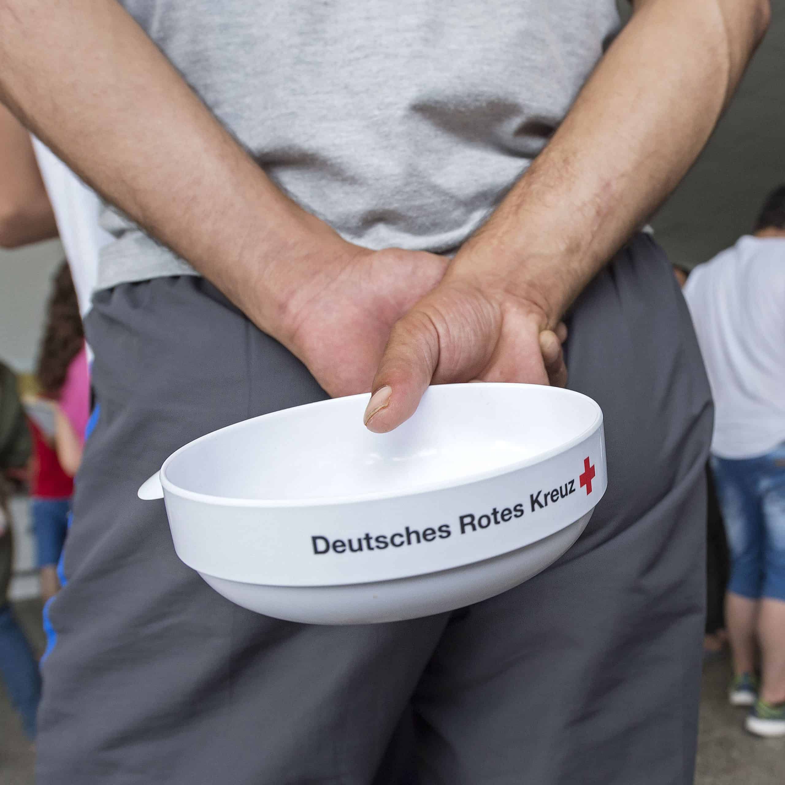 Skutočný príbeh niekdajšieho utečenca: Odišiel z domu s 800 dolármi vo vrecku, dnes má prosperujúci reťazec cukrární
