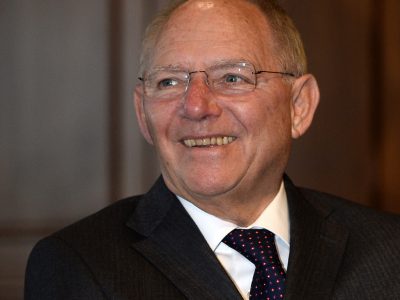 Najdôležitejší európsky minister financií varuje: Smerujeme k ďalšej bubline