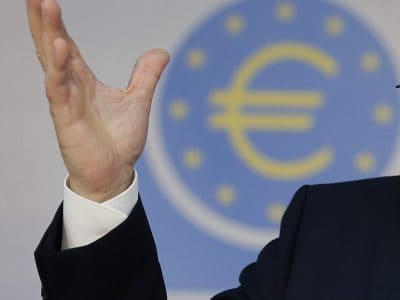 Blíži sa septembrové zasadnutie ECB: Oznámi Draghi rozšírenie kvantitatívneho uvoľňovania?