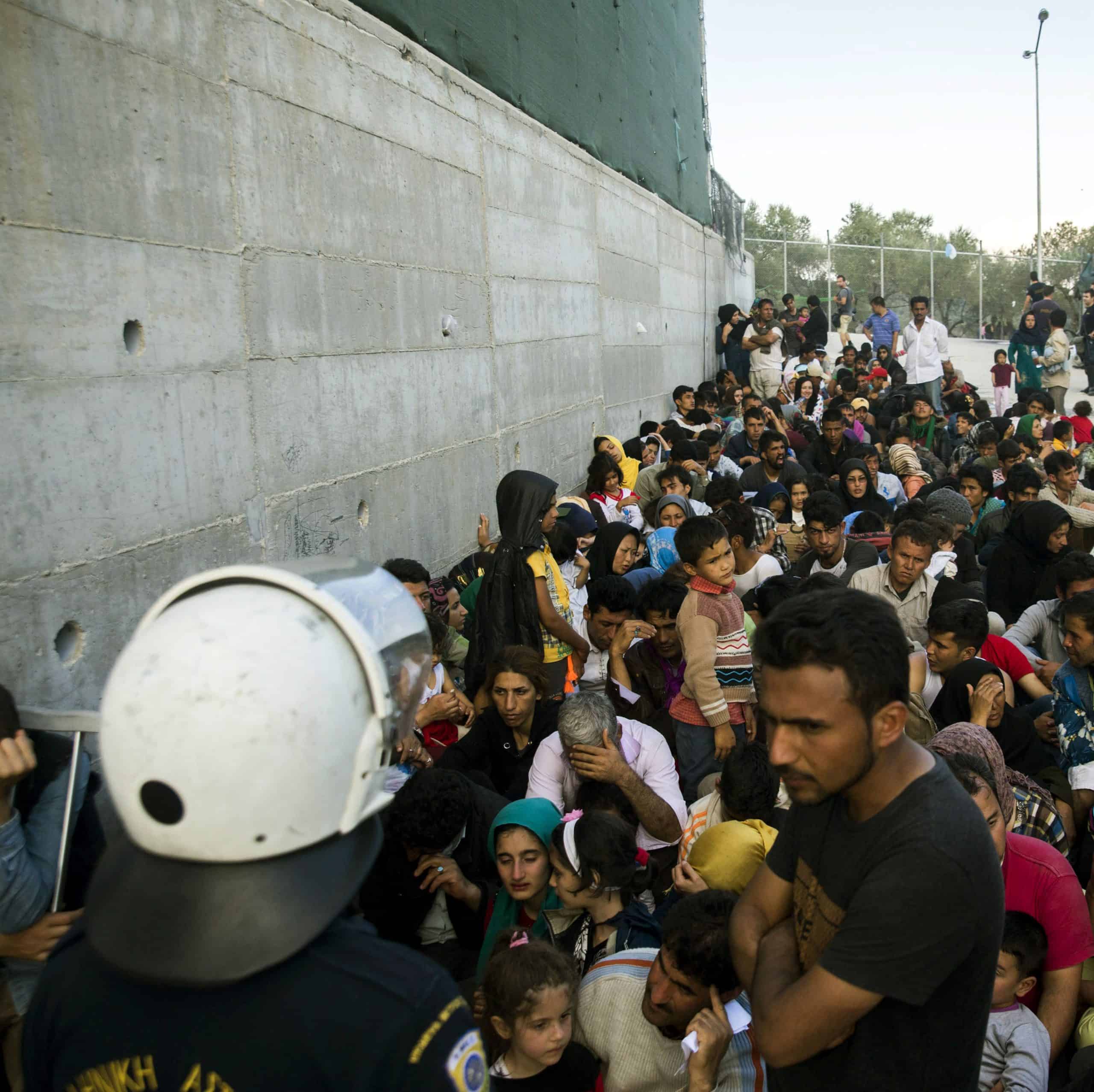 Pomôžme ekonomickým migrantom, práve vďaka nim by bolo menej utečencov