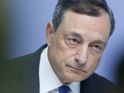 Veľký deň pre euro: Draghi dnes oznámi ďalšie kroky ECB