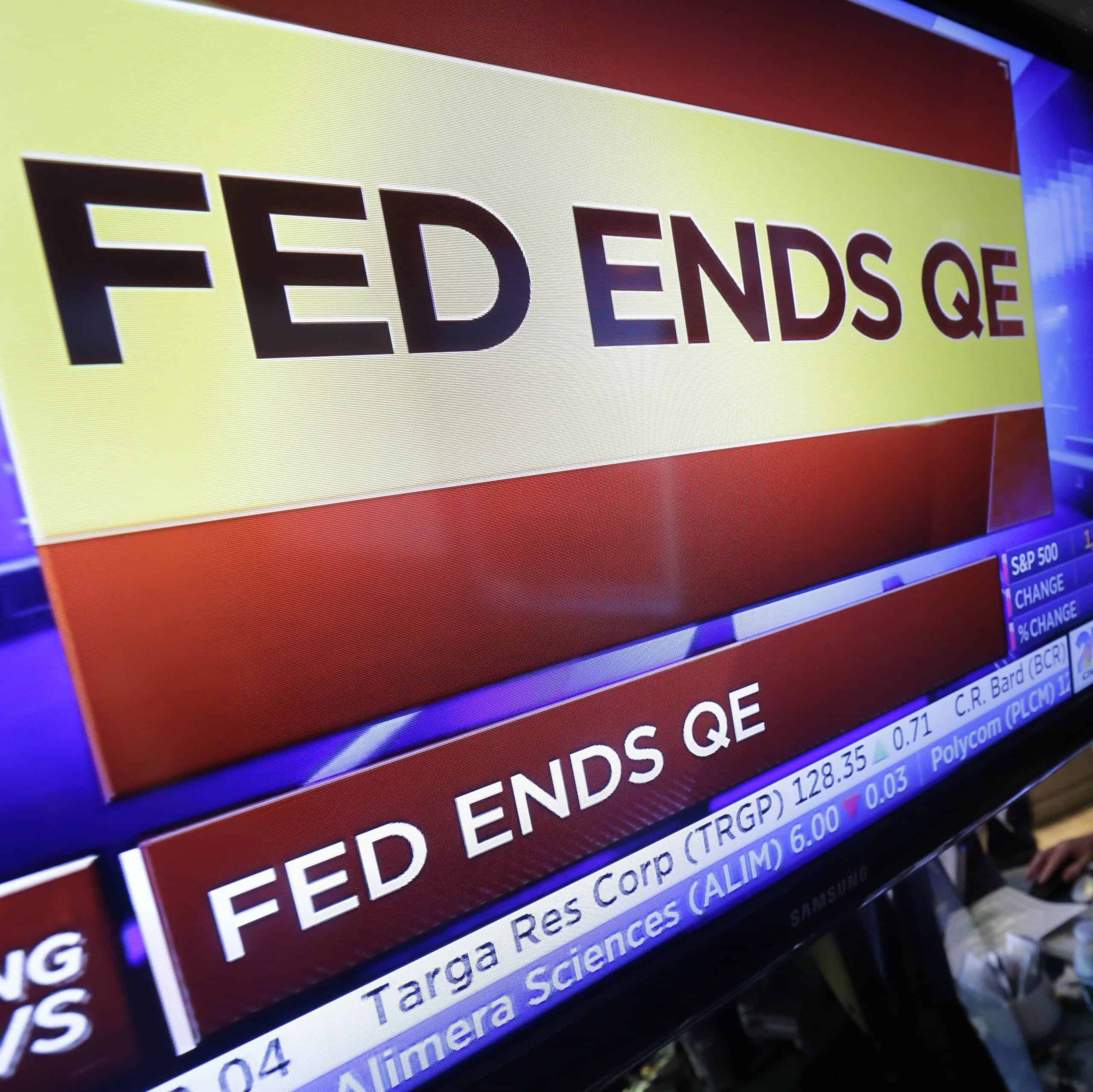 Fed: Ekonomika USA ďalej rastie, priemysel ale brzdí silný dolár