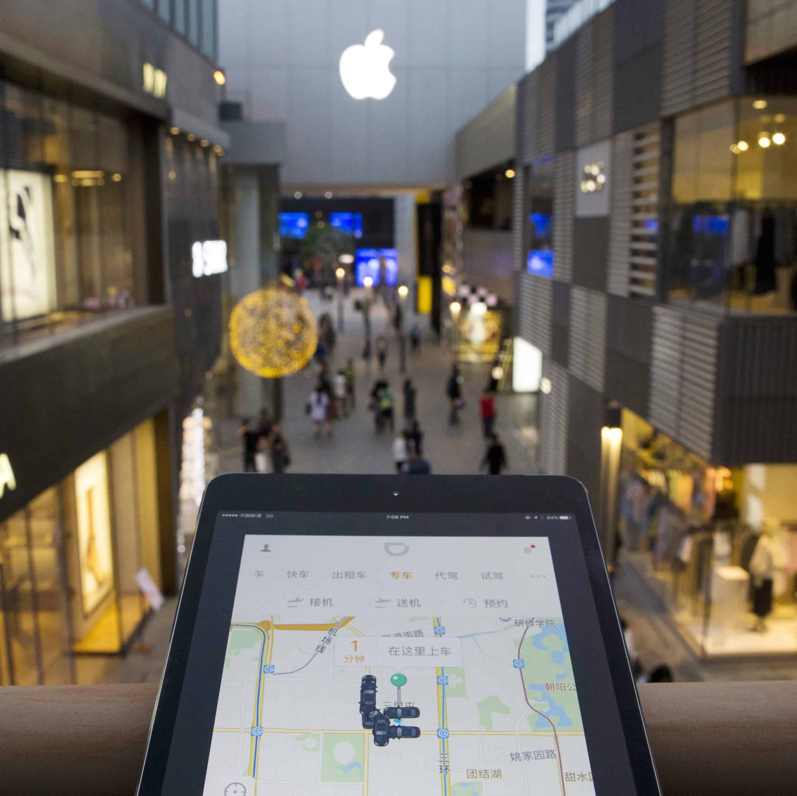 Apple chce pochopiť čínsky trh: Investuje miliardu dolárov do konkurenta Uberu