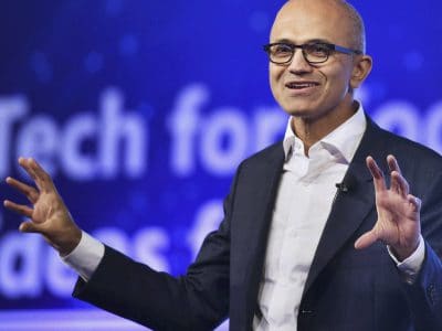 Microsoft kupuje LinkedIn, trhovú hodnotu firmy preplatí o 50 percent