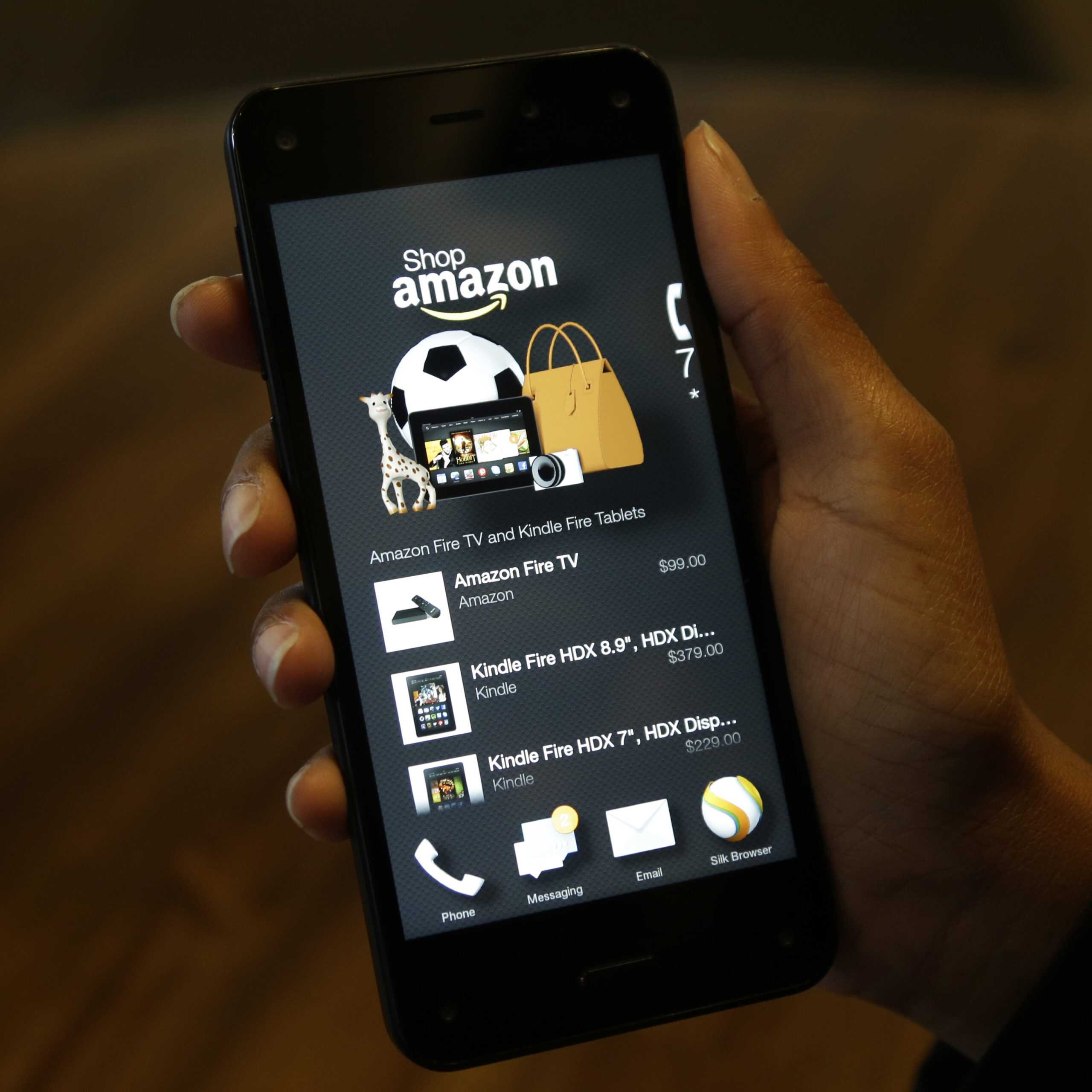 Amazon sa otvára obchod bez pokladníc: Jediní živí zamestnanci dokladajú tovar