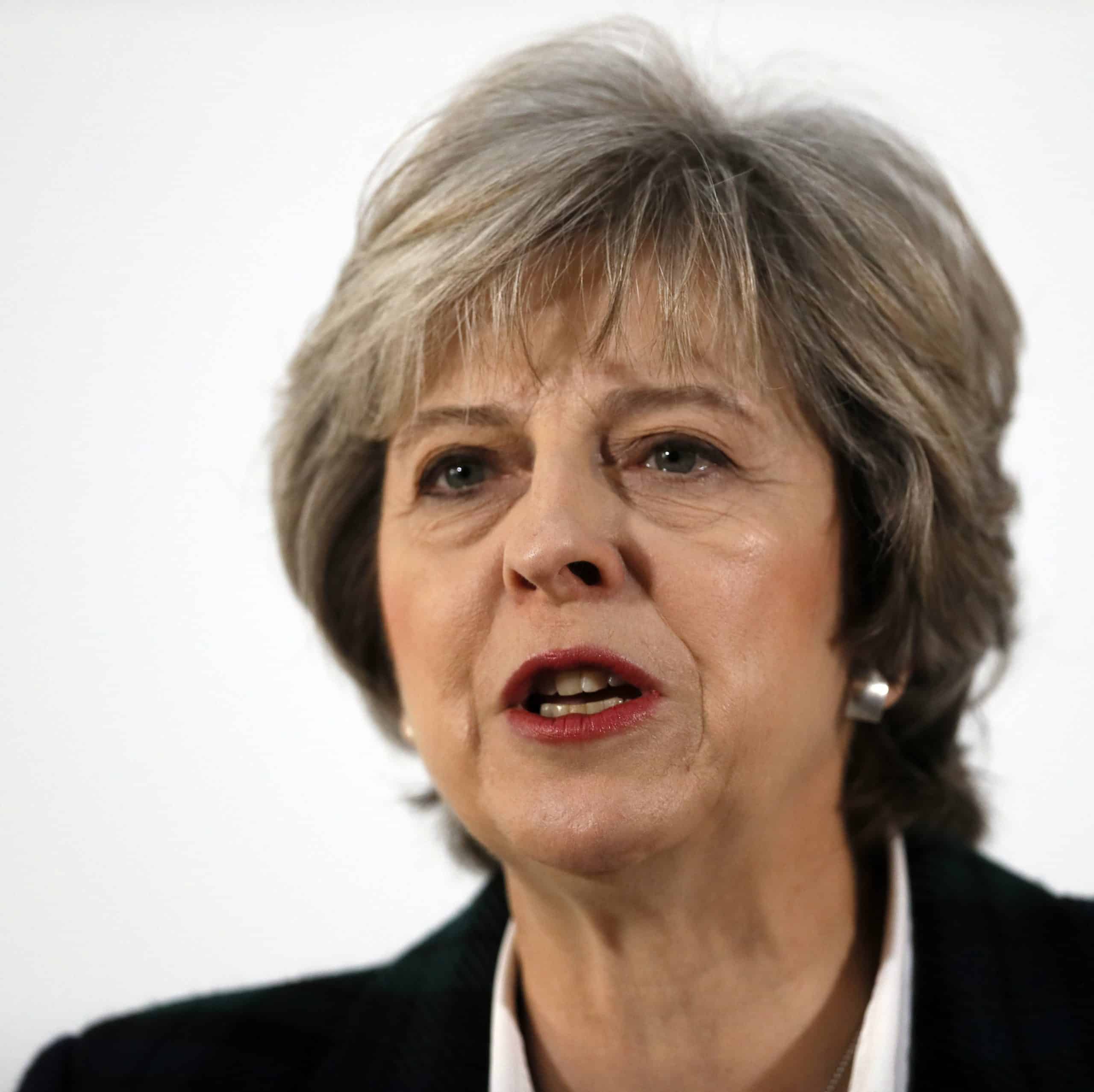 Britská premiérka ohlásila tvrdý brexit