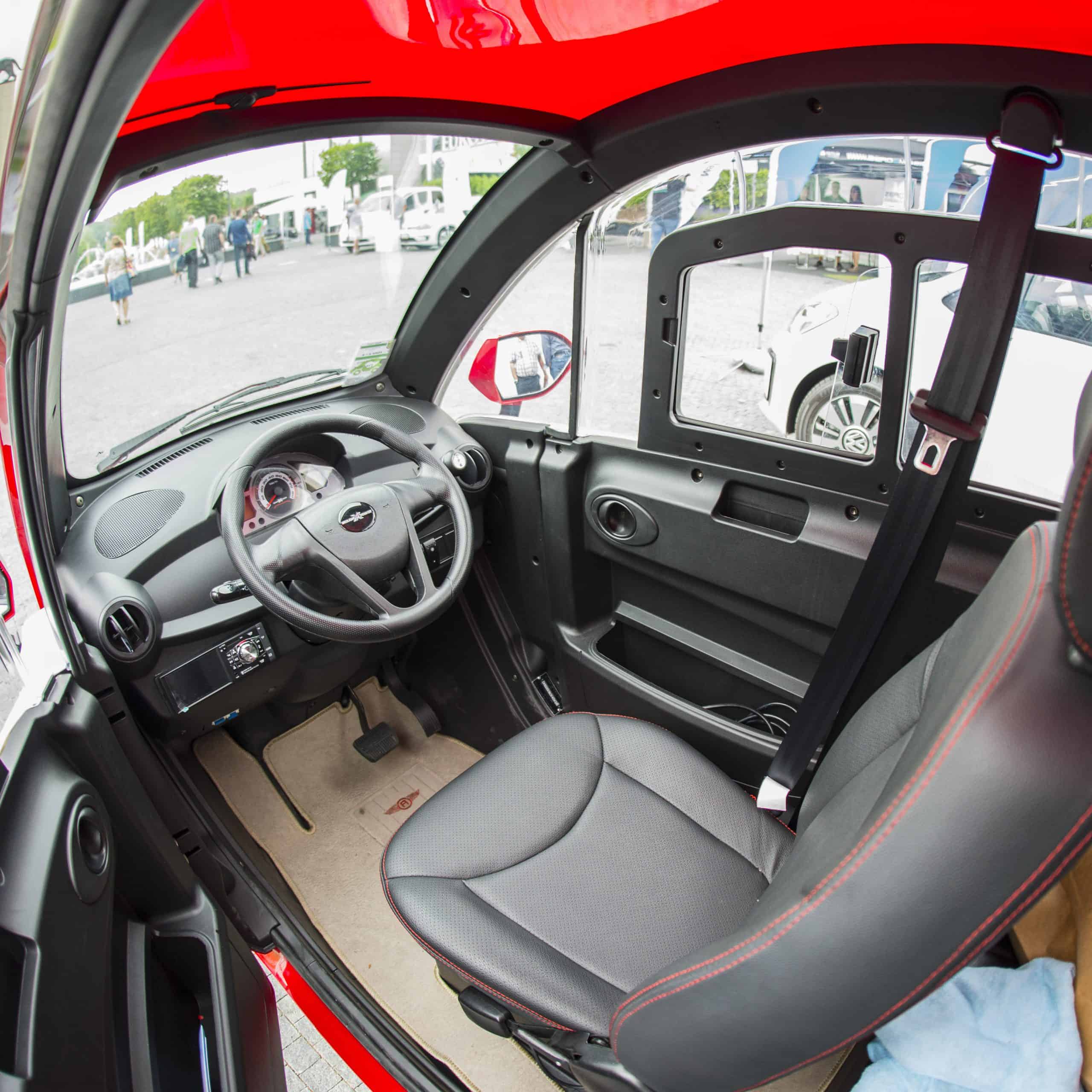 Analytici ING: Všetky nové automobily v Európe budú do roku 2035 elektrické