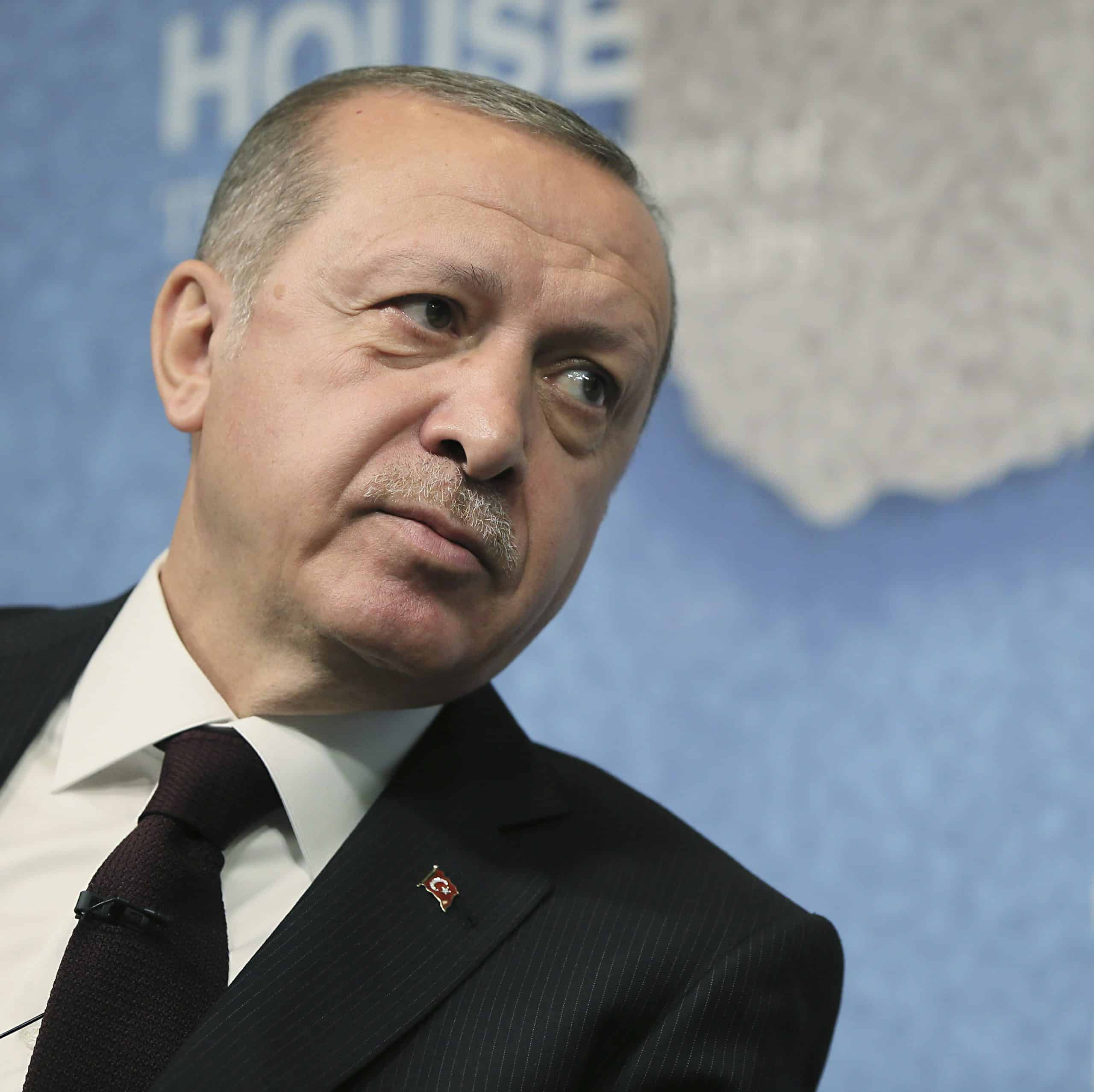 Silný Erdogan, slabá líra: Turecký prezident chce ovládnuť aj centrálnu banku