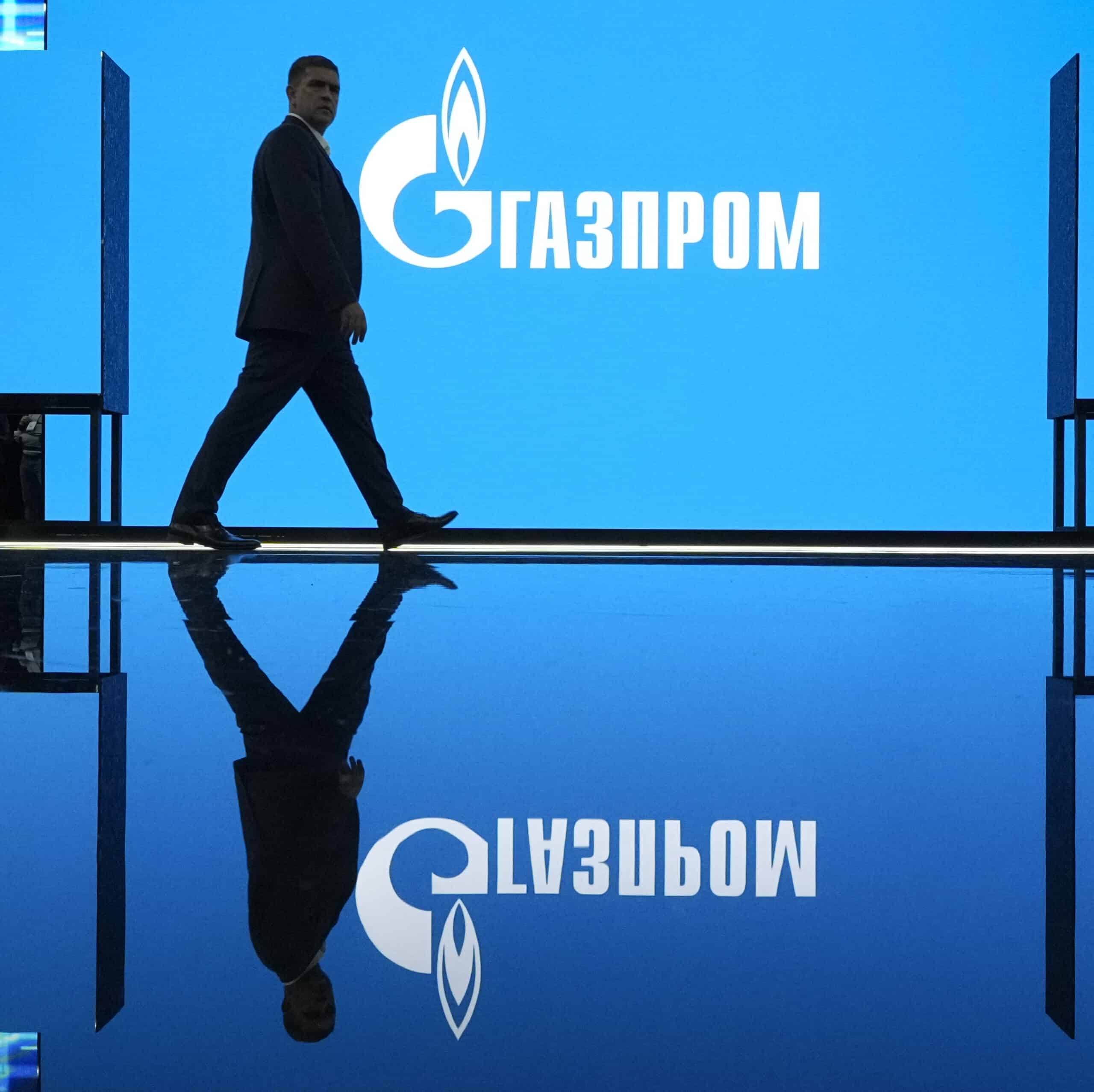 Gazprom v nedeľu prepraví do Európy cez Ukrajinu 42,4 milióna kubíkov plynu
