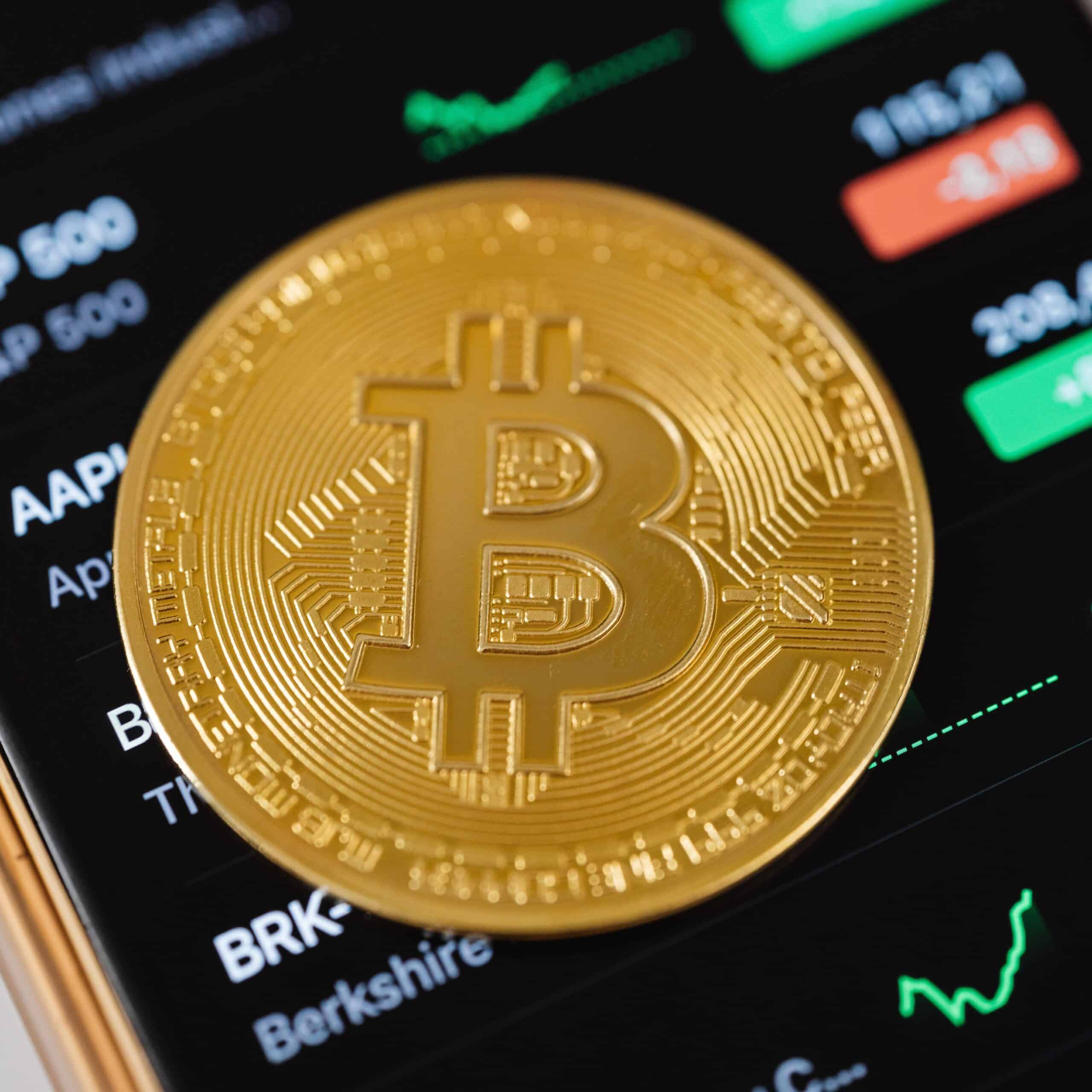 Fámy? Kryptomeny oslabujú kvôli údajnej situácii kryptomenovej burzy FTX