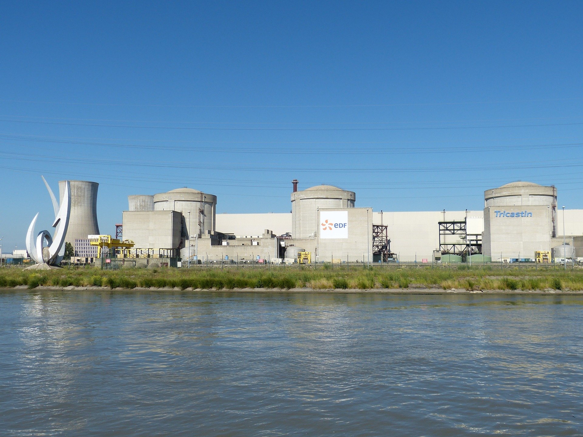 Le redémarrage des réacteurs nucléaires en France est reporté, la crise énergétique pourrait s’aggraver