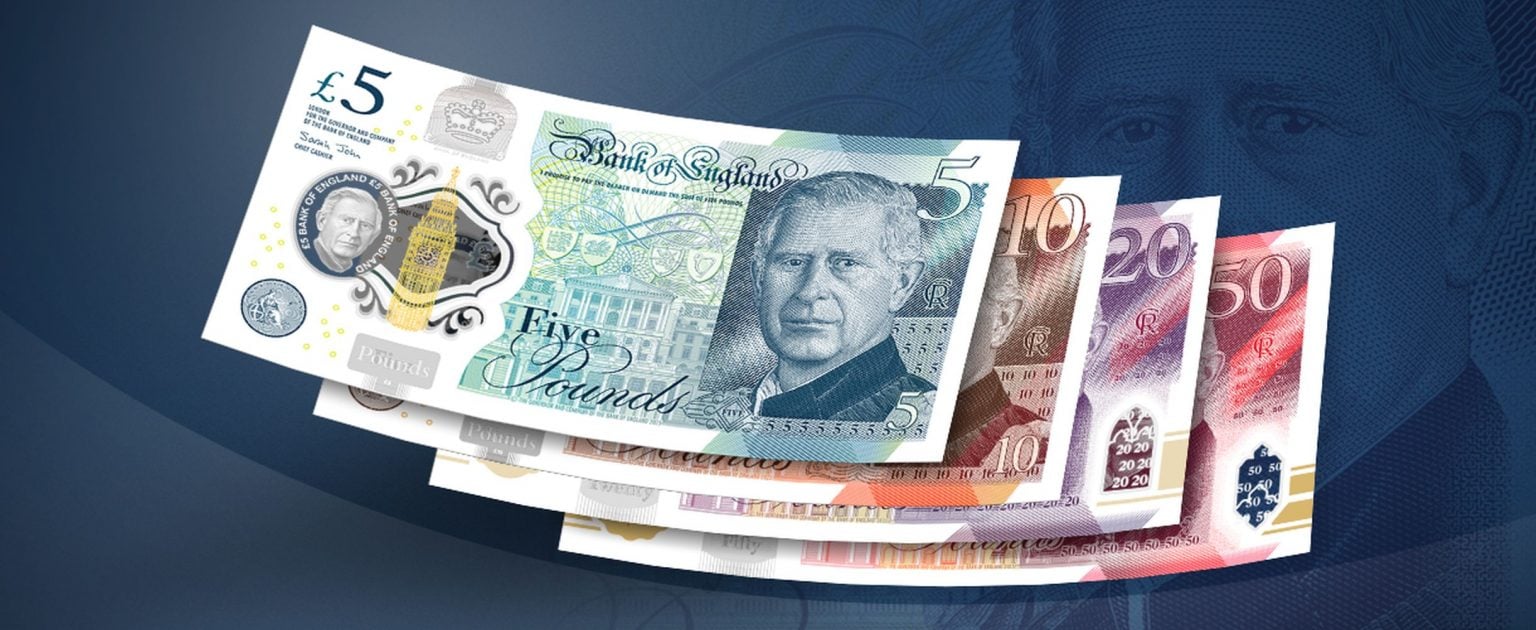 Bankovky s podobizňou kráľa Karola III. Foto: BoE