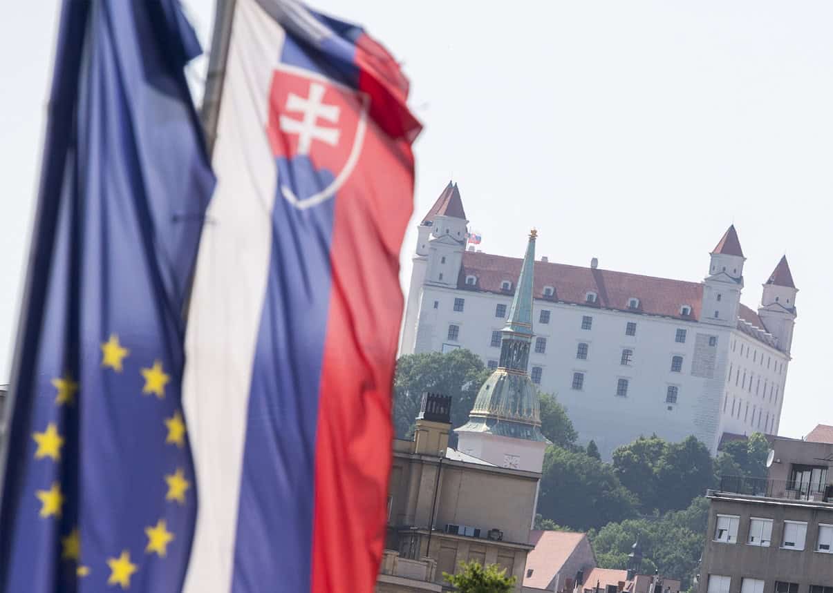 Inflácia znepokojuje 45 percent Slovákov, najviac pociťujú rast cien potravín