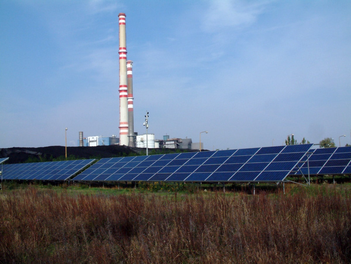 elektrina, fotovoltické elektrárne, fotovoltika, obnoviteľné zdroje energie OZE, výkon, výroba elektriny