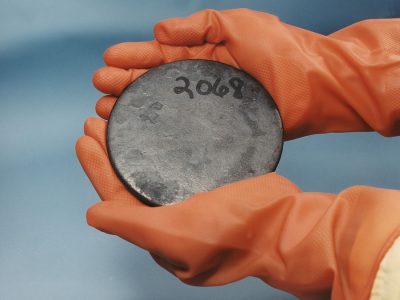 Najväčší svetový producent uránu Kazatomprom varoval pred poklesom produkcie