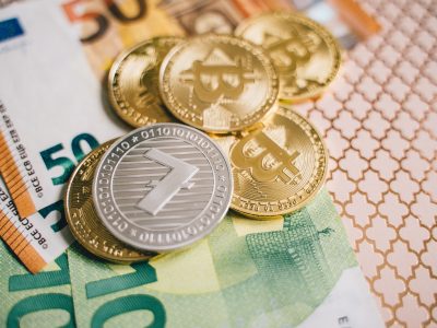 Platobná spoločnosť PayPal uviedla na trh vlastný stablecoin viazaný na dolár