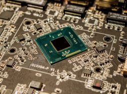 Juhokórejský SK Hynix prelomil biliónovú hranicu: Ťahá ho boom umelej inteligencie