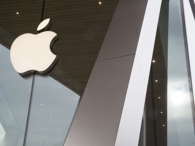 Apple podľa médií zrušil 100 pracovných miest v divízii digitálnych služieb