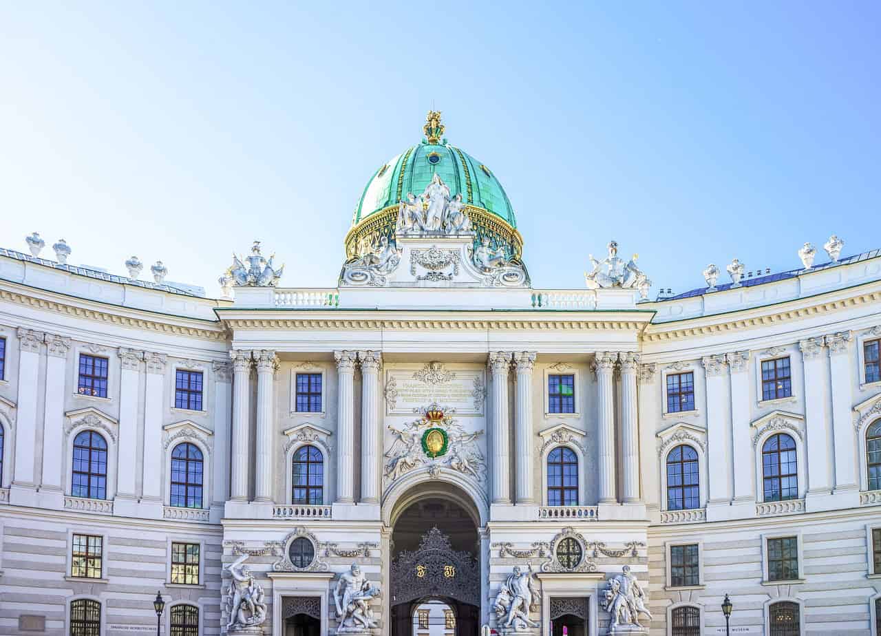 Inflácia v Rakúsku dosiahla v júli 16-mesačné minimum