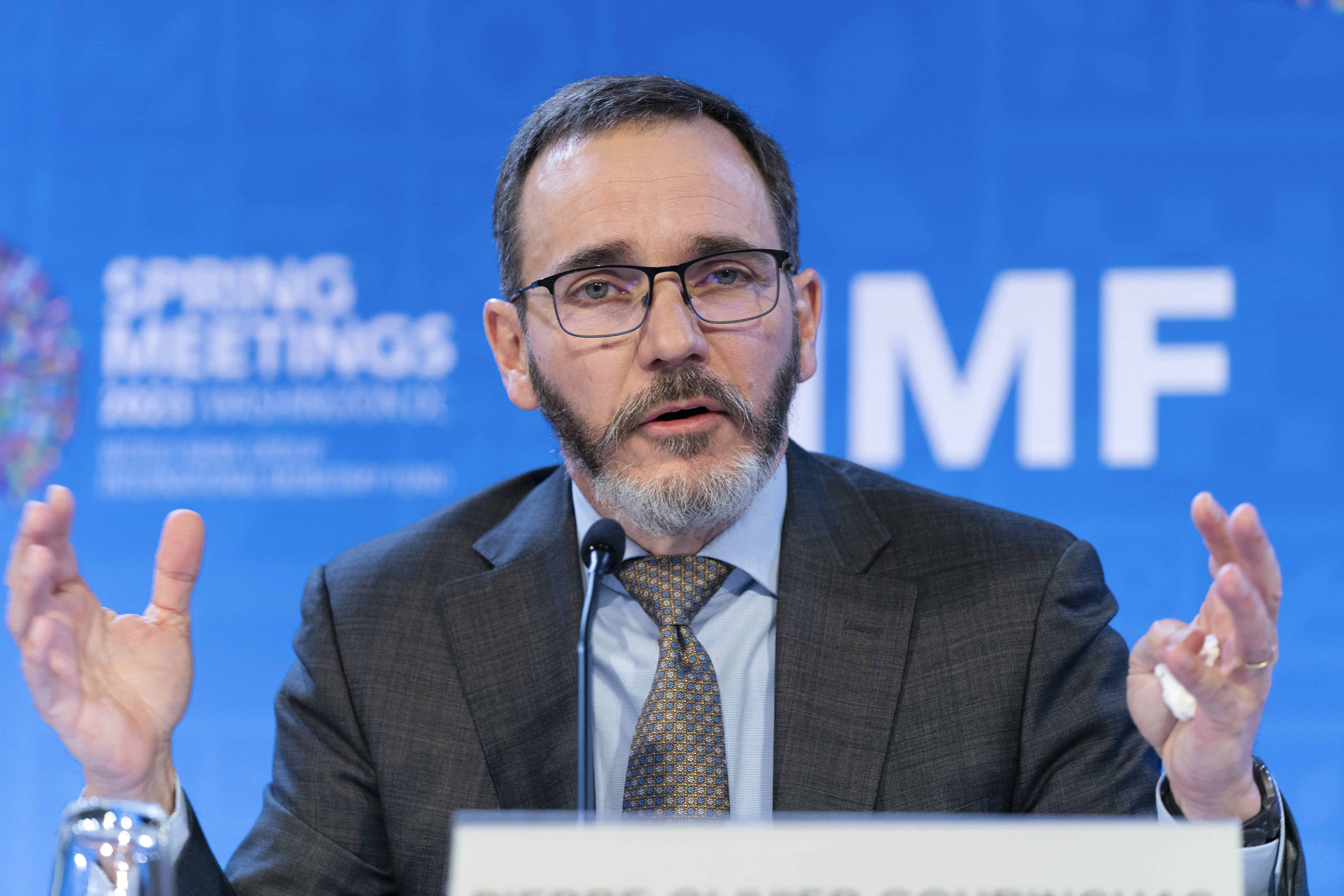 Medzinárodný menový fond žiada od Francúzska viac úsilia pri znižovaní deficitu