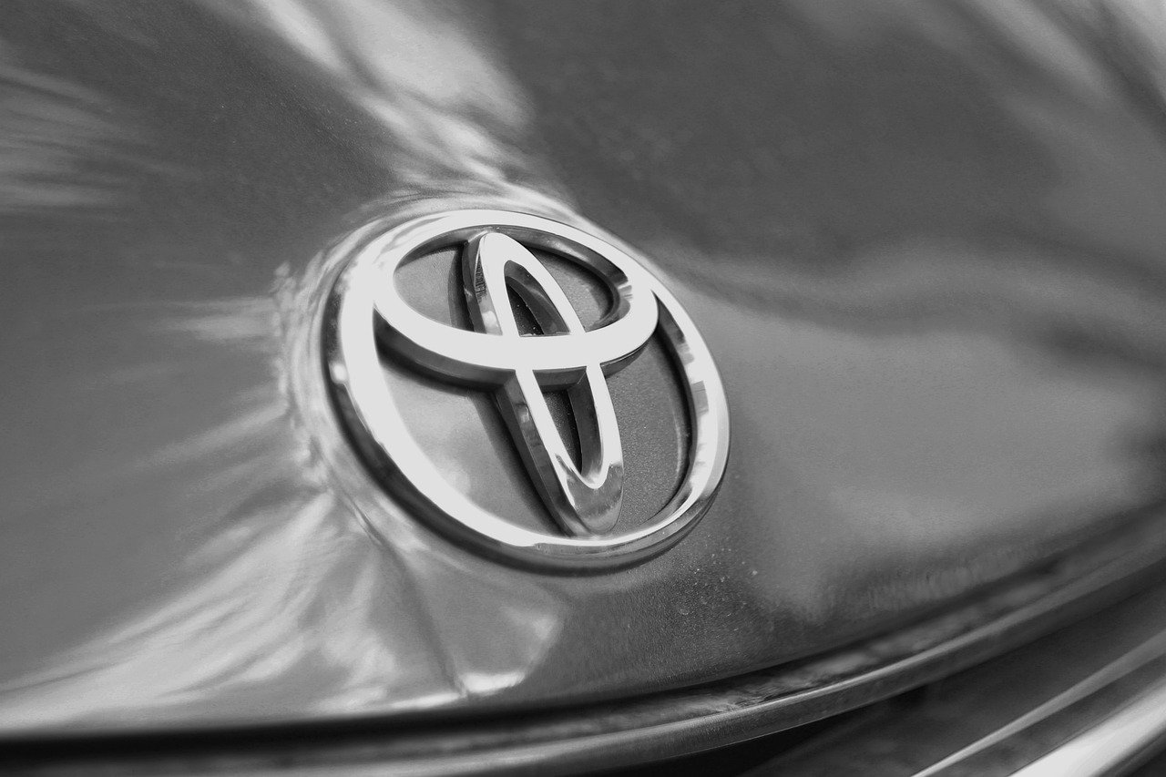 Toyota, Volkswagen, automobilky, automobilový priemysel, predaj áut, svetový trh