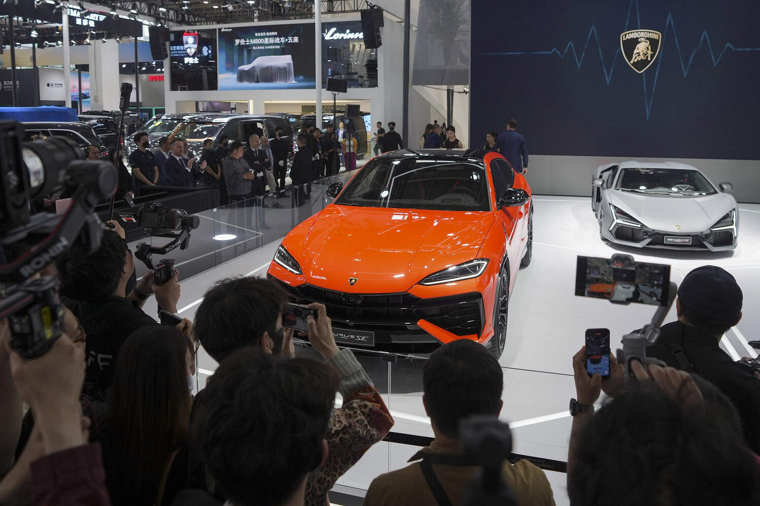 Automobilka Lamborghini dosiahla v polroku rekordné tržby aj zisk
