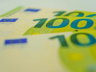 Slovensko platí najnižšie úroky vo V4: Vďačíme za to predovšetkým jednej dôležitej veci!